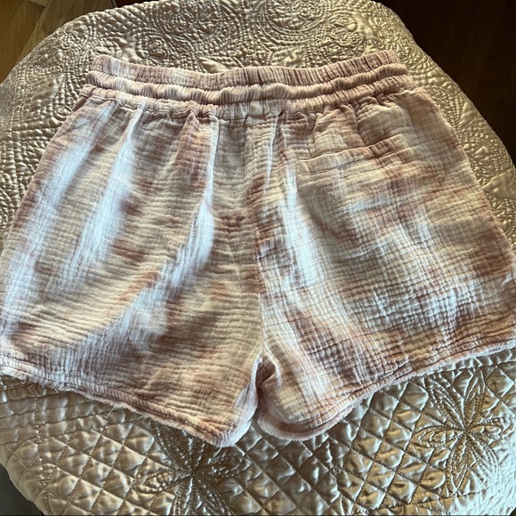 Faherty Shorts Dream Cotton Gauze Short S Poshmark
